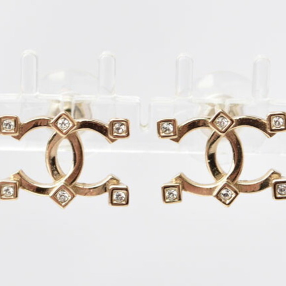 CHANEL Gold Earrings